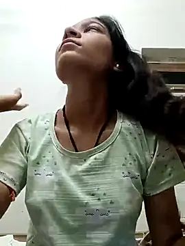 Hotty-sofiya online show from 10-28-25, 01:31