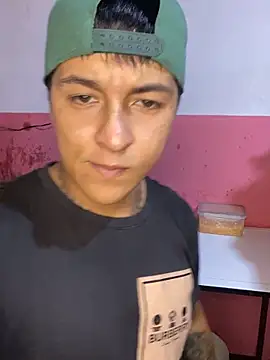 Snapshot of Jrivera22 chatting on 10-29-25, 11:28 Jrivera22 online show from 10-29-25, 11:28