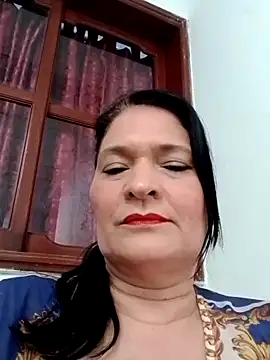 Snapshot of Lenacorbet chatting on 10-23-25, 06:39 Lenacorbet online show from 10-23-25, 06:39