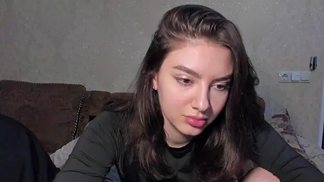 muuur fam online show from 10-28-25, 06:32