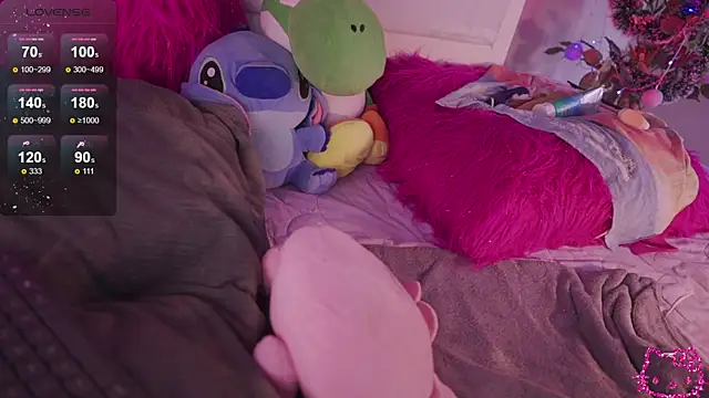  chloe moons  online show from 12-13-25, 07:53