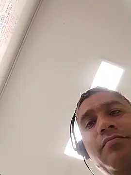 danigarci2307 online show from 03-17-26, 12:48