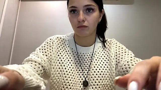 TianaWidell online show from 09-30-25, 02:44