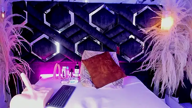 Zoe-Johnson  online show from 01-10-26, 09:30