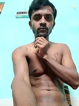 Snapshot of ShinuRoy chatting on 09-23-25, 11:52 ShinuRoy online show from 09-23-25, 11:52