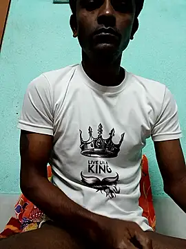 Snapshot of ShinuRoy chatting on 11-23-25, 09:03 ShinuRoy online show from 11-23-25, 09:03