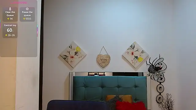 Snapshot of Sara_f_W chatting on 10-26-25, 01:22 Sara f W online show from 10-26-25, 01:22