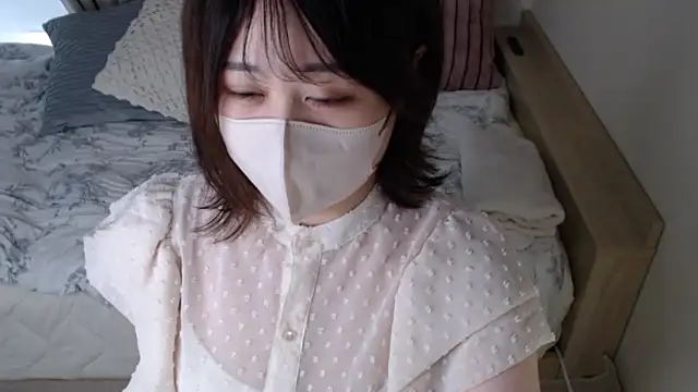 Snapshot of mi__san chatting on 09-27-25, 02:27 mi san online show from 09-27-25, 02:27