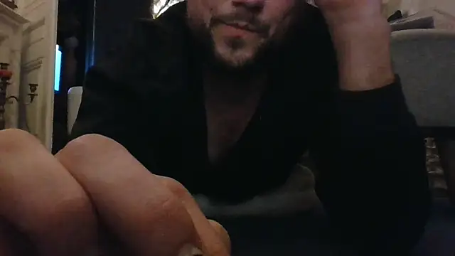 Snapshot of Titilouonlyf69 chatting on 11-27-25, 10:34 Titilouonlyf69 online show from 11-27-25, 10:34