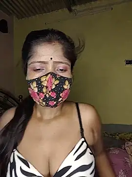 Love143A online show from 05-18-26, 03:35