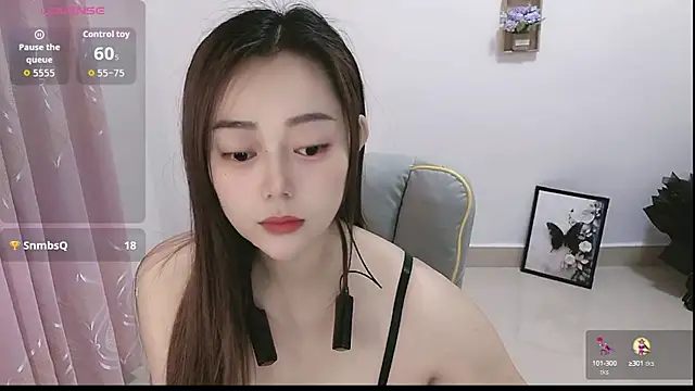 Snapshot of Abb-qiaoyi chatting on 10-13-25, 02:06 Abb-qiaoyi online show from 10-13-25, 02:06