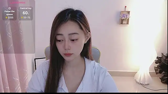 Snapshot of Abb-qiaoyi chatting on 10-20-25, 04:29 Abb-qiaoyi online show from 10-20-25, 04:29