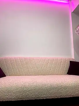 Angel  Vibe online show from 12-13-25, 08:14