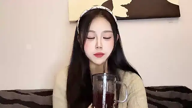 XingKongCOCO-107 online show from 11-23-25, 11:10