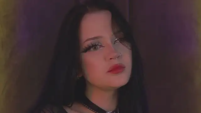 Snapshot of _Anorrra_ chatting on 01-09-26, 05:15 Anorrra online show from 01-09-26, 05:15