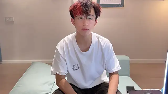 STxuguanhan online show from 10-10-25, 07:51