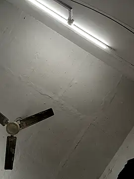 xyz-indian online show from 11-14-25, 09:13