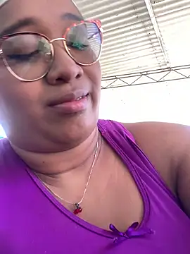 Yera brown69 online show from 10-22-25, 08:08