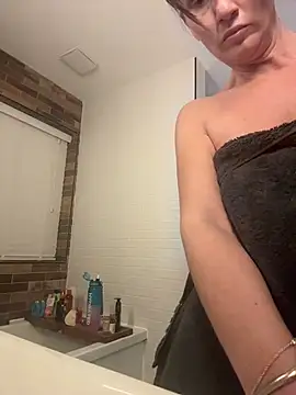 69sexylife online show from 11-24-25, 09:03