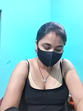 Snapshot of DivyaBhabhi69@xh chatting on 05-20-26, 07:42 DivyaBhabhi69xh online show from 05-20-26, 07:42