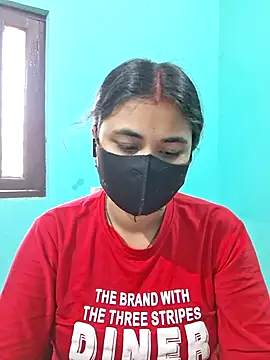 Snapshot of DivyaBhabhi69@xh chatting on 05-29-26, 06:00 DivyaBhabhi69xh online show from 05-29-26, 06:00