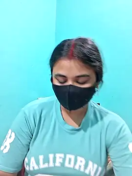 Snapshot of DivyaBhabhi69@xh chatting on 06-04-26, 05:08 DivyaBhabhi69xh online show from 06-04-26, 05:08