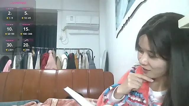 Monice1314 online show from 12-14-25, 01:16