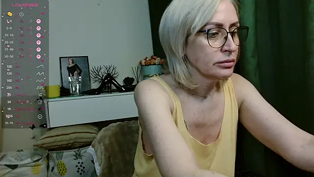 PamellaMurphy online show from 04-19-26, 11:51