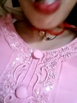 Snapshot of Hot-yuo84 chatting on 09-24-25, 08:39 Hot-yuo84 online show from 09-24-25, 08:39