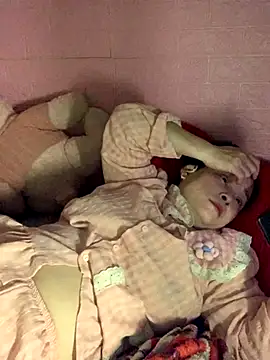 Star-sweet online show from 11-18-25, 03:12