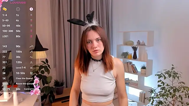 SirenaOstrem online show from 11-27-25, 11:12