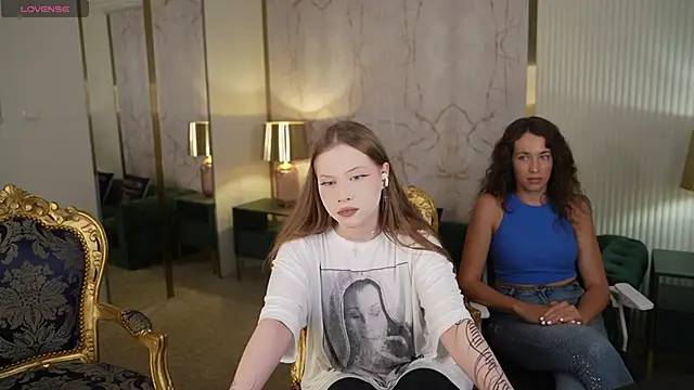 Ella 054 online show from 09-19-25, 02:29