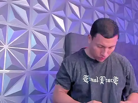 Arthur Masson online show from 04-18-26, 02:21