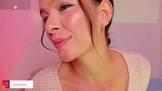 IsablellaDucal online show from 03-11-26, 12:05