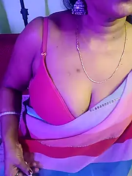 monaa-darling online show from 10-15-25, 12:44