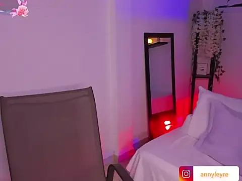 selene boyer online show from 12-16-25, 07:41