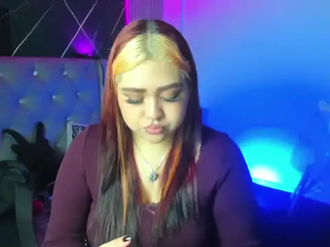 Snapshot of im_bunny__ chatting on 11-22-25, 11:20 im bunny online show from 11-22-25, 11:20