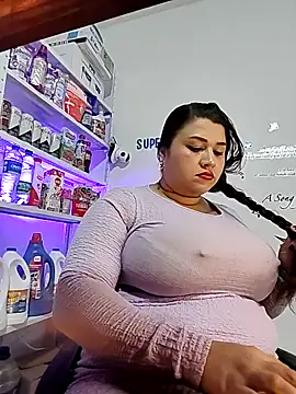 Snapshot of SafiroFer chatting on 12-03-25, 09:13 SafiroFer online show from 12-03-25, 09:13