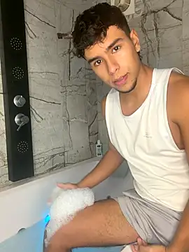 CHR58  online show from 10-23-25, 07:01