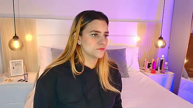 Dakota Megan 69 online show from 09-09-25, 02:05