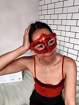 Luu-Lii777 online show from 04-01-26, 06:47