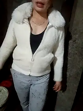 Phuong xxx online show from 02-20-26, 12:40