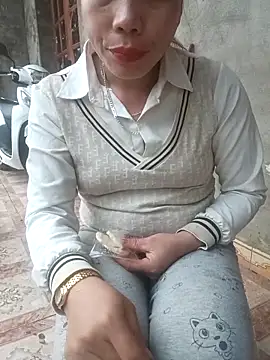 Phuong xxx online show from 03-01-26, 12:01