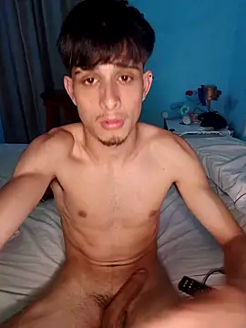 Snapshot of matiatr1112 chatting on 03-31-26, 03:41 matiatr1112 online show from 03-31-26, 03:41