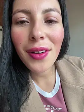 Mia salinass online show from 07-24-26, 06:28