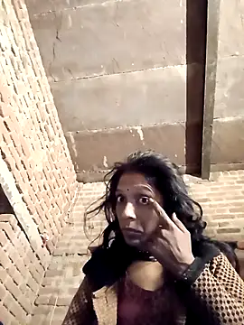 Xx pooja online show from 11-12-25, 11:47