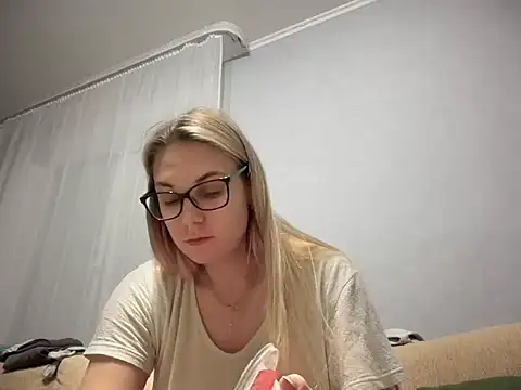 NikexPretty online show from 11-28-25, 02:14