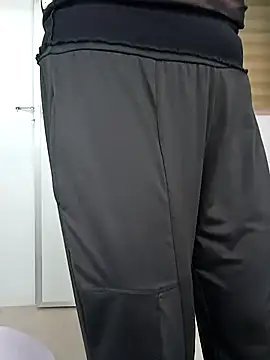 Snapshot of ShinnaBee chatting on 09-17-25, 06:26 ShinnaBee online show from 09-17-25, 06:26