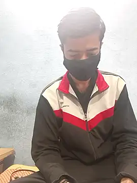 GirlsCrush  online show from 01-12-26, 05:56