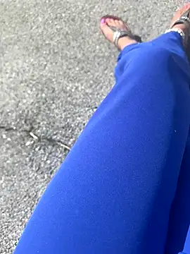 Snapshot of BabyLeopard chatting on 09-26-25, 10:30 BabyLeopard online show from 09-26-25, 10:30